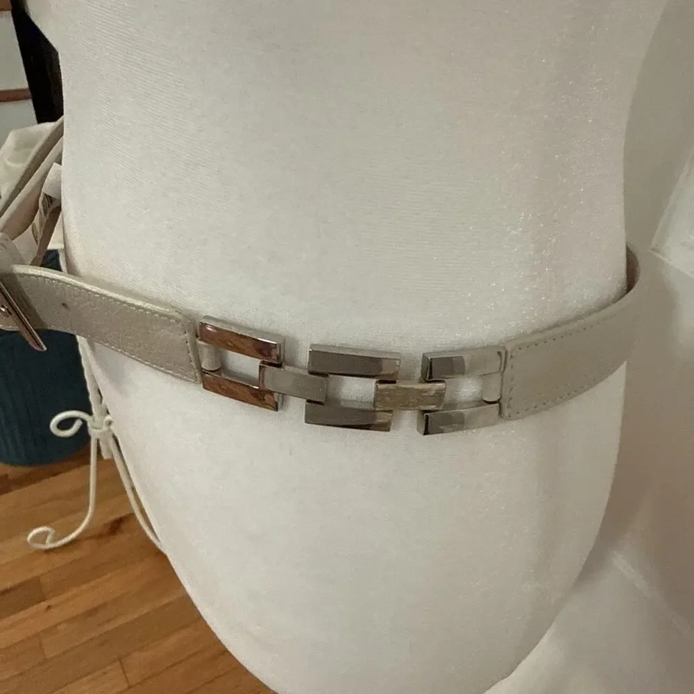 Women’s Talbots Genuine Leather Beige Belt Size 8 Small